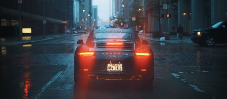 light-traffic-street-car-night-urban-67951-pxhere.com