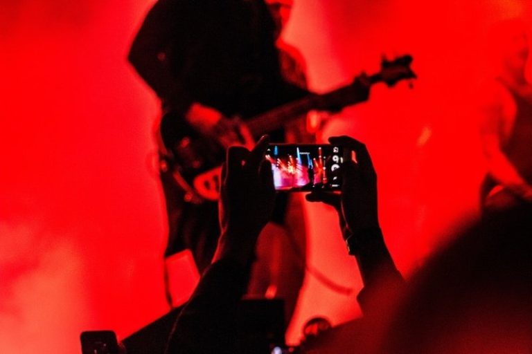 music-guitar-concert-band-red-musician-59038-pxhere.com